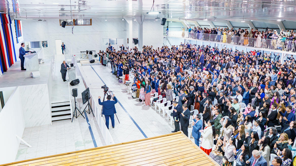 O Poder de Deus manifestado para a Noiva, as vírgens fátuas e o mundo