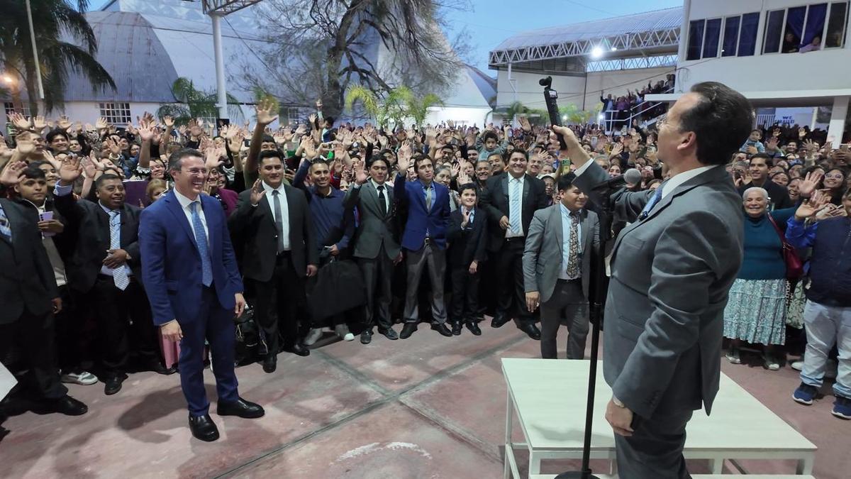 Los ministerios adoptados por recibir al Enviado de Dios